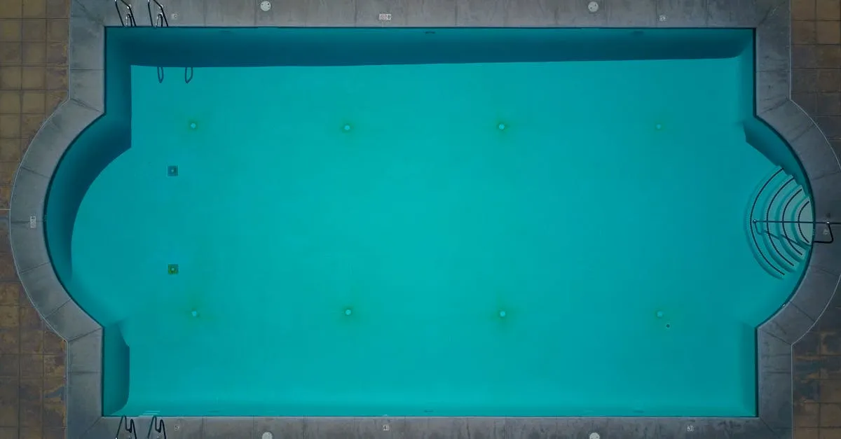 Piscine hors sol : guide pratique pour choisir, installer et entretenir