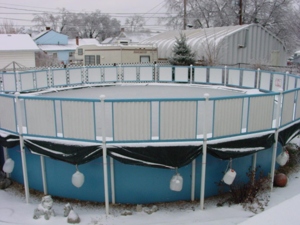 Comment hiverner une piscine intex tubuaire ?